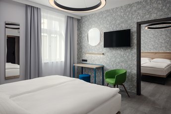 EA Hotel Moment - Suite mit 2 Schlafzimmern