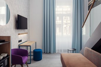 EA Hotel Moment - Doppelzimmer mit Zustellbett - Maisonette