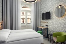 EA Hotel Moment - Zweibettzimmer mit Balkon
